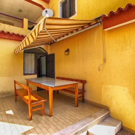 Apartments Antica Pula Exterior photo