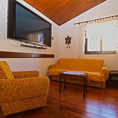 Apartments Antica Pula Exterior photo