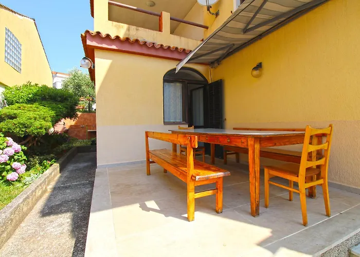 Apartments Antica